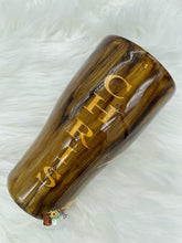 Load image into Gallery viewer, Peekaboo Woodgrain Hunting Tumbler
